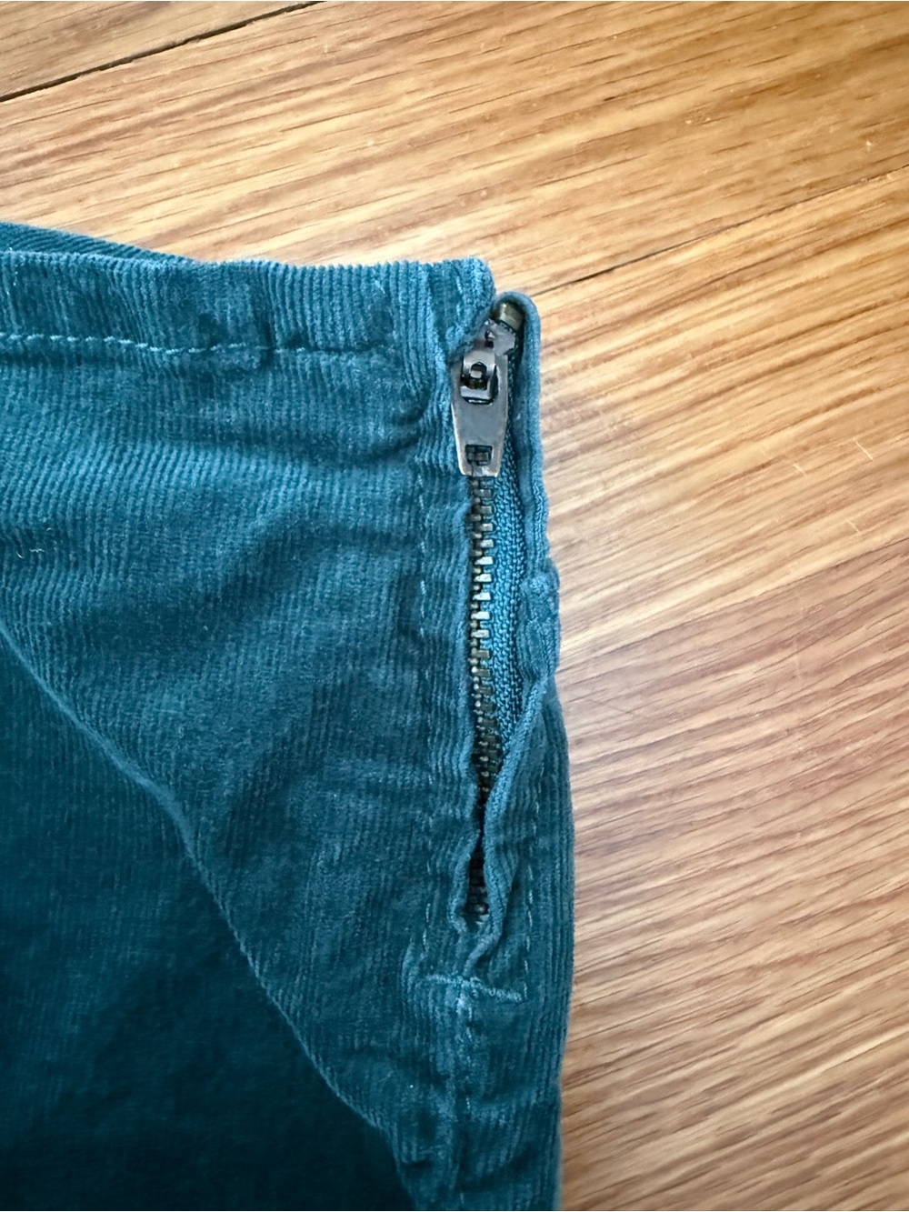 PacSun Women’s Green Corduroy Flare Pants - Picture 3 of 6